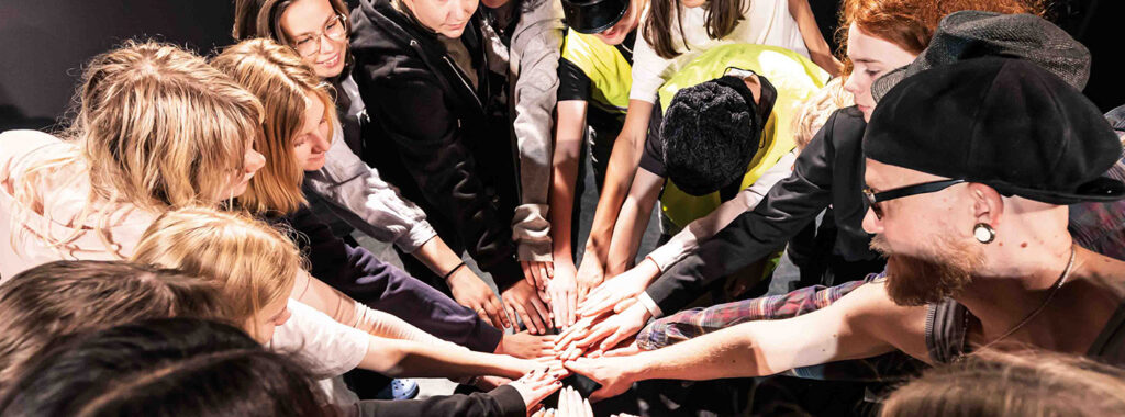 Sommarens lägerveckor öppnade